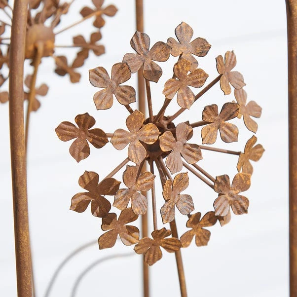 Rusted Iron Hydrangea Obelisk Plant Support 3 Rusted Iron Hydrangea Obelisk Plant Support - Image 3