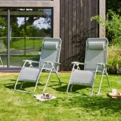 Set Of 2 Helsinki Loungers -Garden Supply Store 30870013 alt01