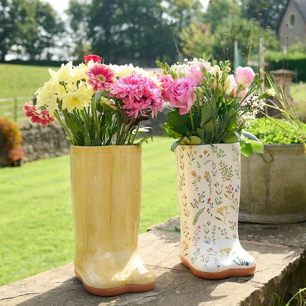 The Cottage Garden Yellow Ceramic Welly Vase 4 The Cottage Garden Yellow Ceramic Welly Vase - Image 4
