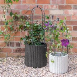 Ivyline Plant Pot Support -Garden Supply Store 30911929