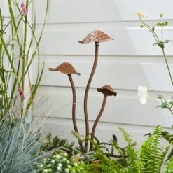 Iron Mushroom Stake